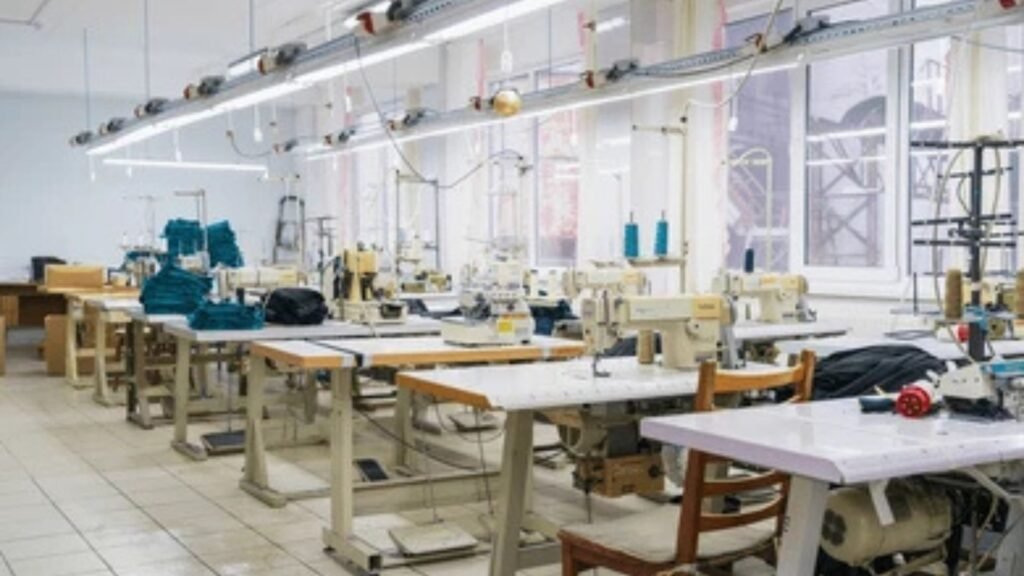 workshop of pet accessories